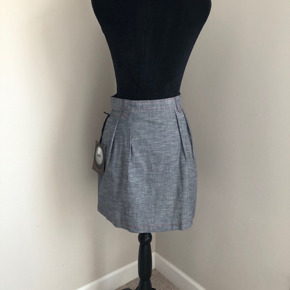 Jack BB Dakota front zip flare chambray skirt NWT size 6 A25 - Picture 2 of 8